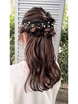 クリック 辰巳店(CLiC) 結婚式お呼ばれ