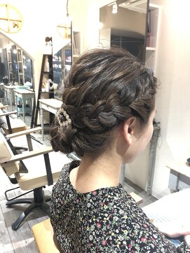 サスペンダーノート 荻窪(Suspender Note) アシンメトリー＆編み込みヘアセット