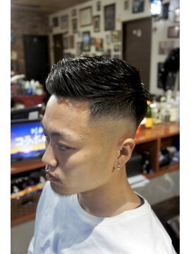 ヴェナ(VeNA) バーバースタイル