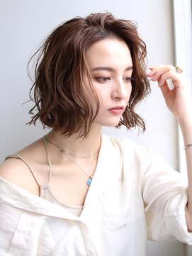 テラスコード(TERRACE CODE) こなれヘア　透明感グレージュカラー　スローカラー