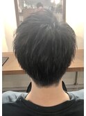 アップバングマッシュ
