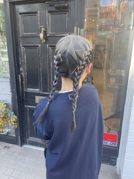 ベラアンドヘア(BELLA&HAIR) セクションカラー