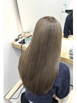 エクラートリアーラ 町田店(ECLART Reala) ホワイトベージュ