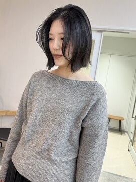ウェイズトウキョウ 新宿店(Ways TOKYO) ボブ グレージュ 切りっぱなし 韓国ヘア タッセルボブ