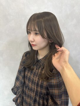 フィーカ(fika) 育てて作るオリーブグレージュ 担当岩松