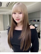 ハイトーンカラー、艶髪、トレンドのあるヘアスタイルで可愛いを叶えます◎【立川/立川南口/ハイトーン】