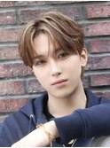 韓流メンズヘアコンマバングセンターパートハイライトショート