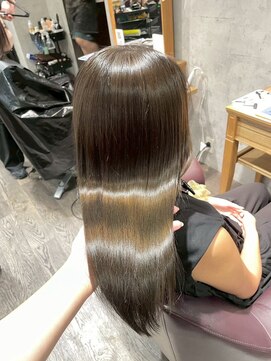 アフィナー(Afinar) 【横浜/横浜駅】透明感オリーブカラー