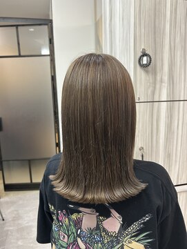 ノーム バイ アウラ(norm. by aura) ハイライト　透明感カラー　リーフベージュ