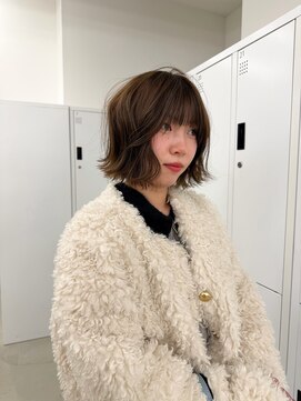サンド 大阪梅田(sand) オリーブグレー/ココアベージュ/クラゲヘアー