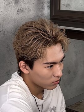 メンズヘアフェイス(Men's hair FACE。) メンズショート/フェザーショート/センターパート