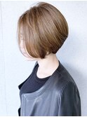 前下がりショートボブ　美髪 フレンチボブ＿ネイビーカラー