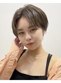 センターパート×抜け感ショート