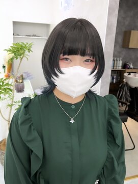 リル 溝の口(LiL) ウルフカット×ブルーブラック/溝の口/ブリーチ/レイヤーカット