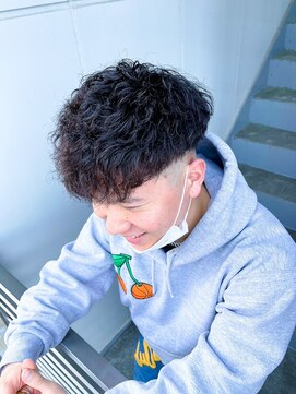 リコラックスビー(LICO LUXBE) 波巻きツイスパ