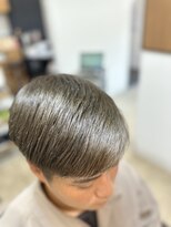 ファミーユ(FAMILLE)&nbsp;”メンズカラー”秋にオススメ　シルバーカラー