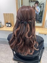 エス(es.)&nbsp;リボンハーフアップ