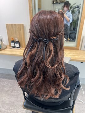 エス(es.) リボンハーフアップ