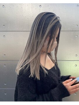 ラフリ(LAFRE) ホワイトベージュバレイヤージュ