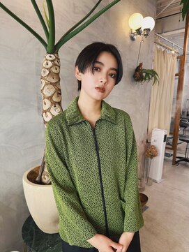 ヒュージ 表参道(huge) 切りっぱなしボブ／ミニボブ