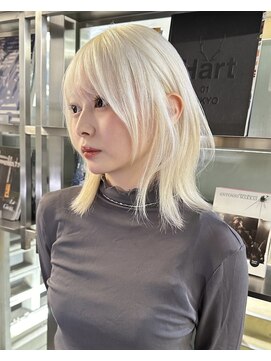 ダブ ギンザ(DaB ginza) 抜きっぱなし/ホワイトブロンド/ウルフカット/金髪/銀座