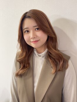 シェパパ サクレクール 中川店(chez papa)の写真/今年デビューの妹系ジュニアスタイリスト♪白髪染め～ハイトーンカラーまでカラー施術全般得意です！