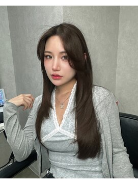 ゲームバイアランスミシー 心斎橋(GAME by Alan Smithee) ワンホンヘア/レイヤーカット/心斎橋