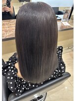 クララ ヒロシマ(CLALA Hiroshima)&nbsp;赤味キャンセルカラー　透明感グレージュ