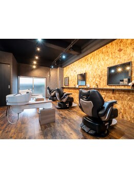 【明石/親子で通える本格バーバー】周りを気にせずゆったりとくつろぎたいなら《Cafe & Barber BASE》へ◇