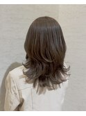 グレージュ/大人レイヤー/ウルフレイヤー/レイヤーカット
