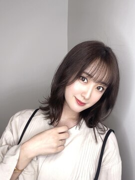 ナンバー(number+) 20代30代大人可愛い小顔 ショートカット切りっぱなしレイヤー