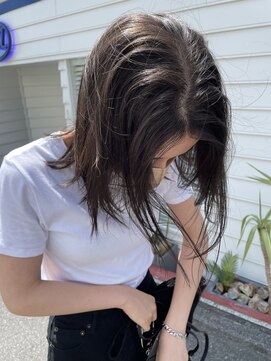 バズ(BUZZ) ブリーチなし透明感たっぷりカラー(BUZZ十和田)