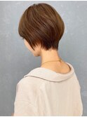 20代30代40代大人可愛いスッキリ前下がりショート