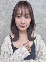 ジョエミバイアンアミ(joemi by Un ami)&nbsp;グレージュカラーシルキーベージュくびれヘア