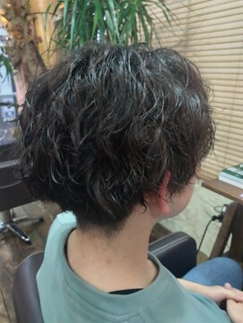 ロッソバイアルター 鎌取(ROSSO by aL-ter) ハイライト/マッシュパーマ/ウルフ/アッシュブラック石橋奈津子