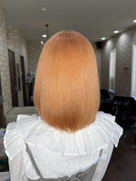 オンアンドオフ ON and OFF オレンジベージュ