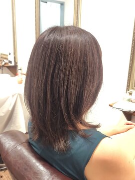 ヘアー グリーン(hair green) 30代40代50代/レイヤーカット/ふんわりミディアム/くびれウルフ