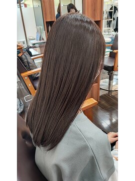 シーズンプラス(SEASON PLUS) 縮毛矯正【SEASON　PLUS　湯山】　さら艶ストレート　NO38