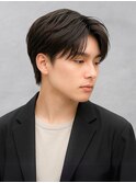センターパートビジネスマンスーツ就活社会人大人男性イケメン