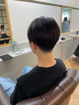 インビテーション(invitation) 刈り上げショートスタイル