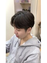 レボルトヘアー(R EVOLUT hair)&nbsp;フェザーパーマ/センターパート