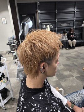 スイ(Suy') ウルフカット