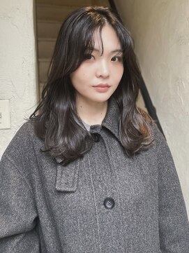 ルイス(LEWES) 小顔見え顔まわりレイヤー×透明感カラー