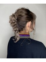 キーゴ 博多(KY-GO.)&nbsp;ドーナツアレンジ×グレージュ