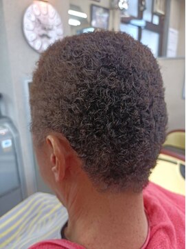バーバーショップイシカワ(BARBER SHOP イシカワ) ショートアフロ