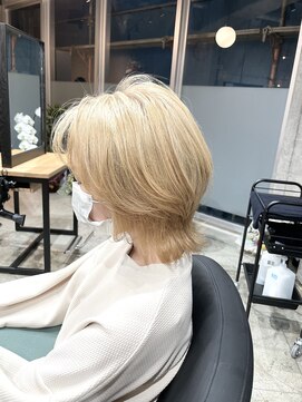 アンデイ(unday) ホワイトベージュ【浅草髪質改善カラー】