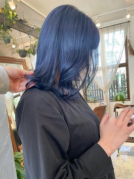 ニュウニュウ(NIU NIU) サファイアブルーカラー♪