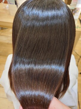 オリーブスバイネオリーブ(Olive's by neolive) 【Olive's by neolive  新宿】髪質改善トリートメント＊