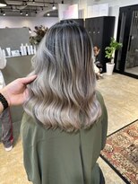 メリー オオサカ(Merly Osaka)&nbsp;絶対的人気のバレイヤージュカラー！_contrast ash beige_