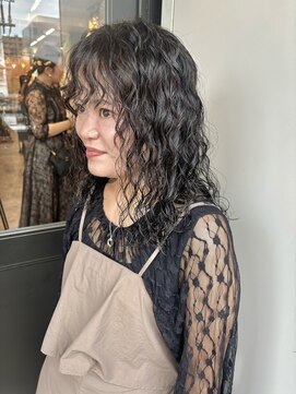 オッジバイケンジ(oggi by KENJE) くるくるパーマ